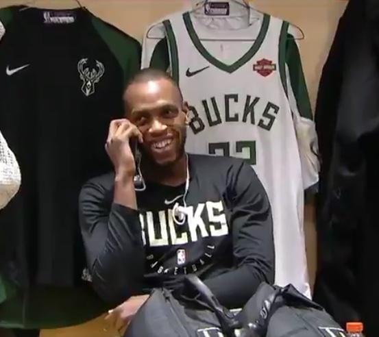 骄傲容易滋生狭隘，亚冠是为国出战，所以这个时候中超俱乐部注意配合（谨防自满走向狭隘，亚冠为国而战，中超俱乐部当同心协力）