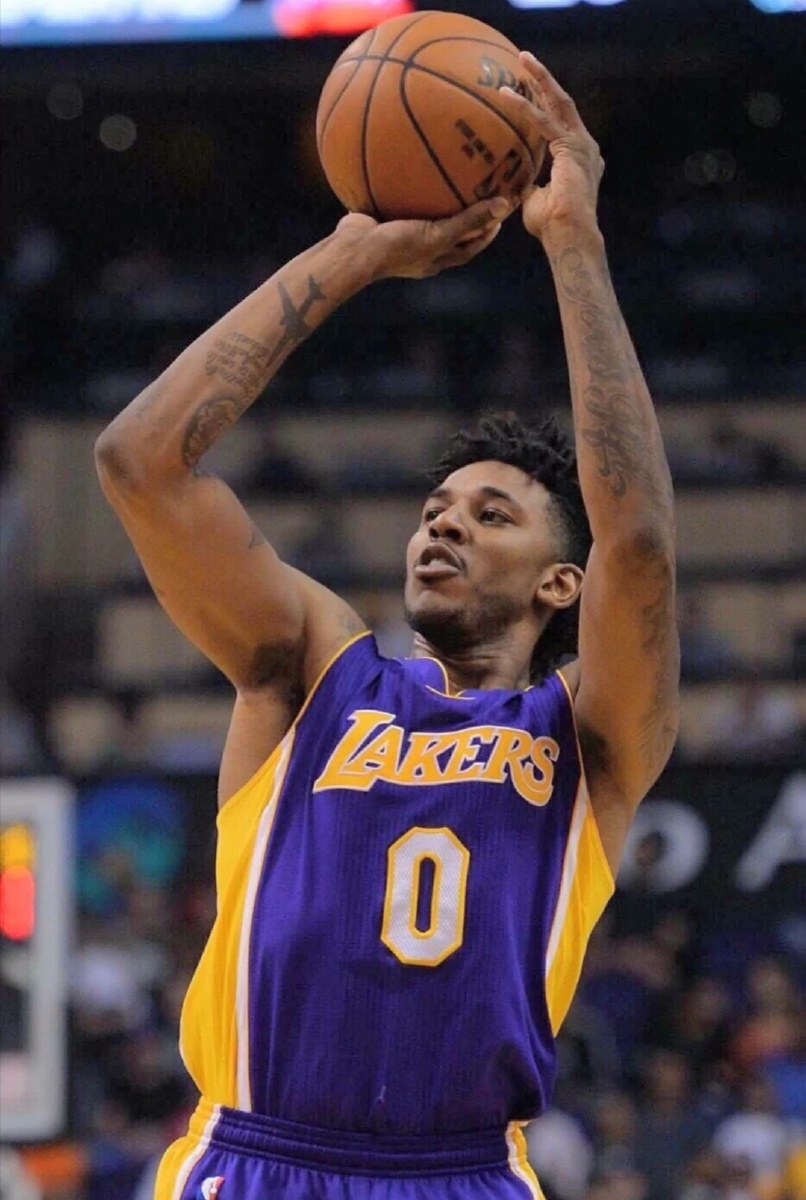 中国澳门球员：澳门联赛球员平均每场收入约445-890元人民币（澳门联赛球员单场平均收入约445至890元人民币）