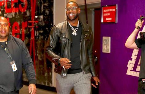 约基奇的CBA队友？场均26分7板，离开掘金，兑现白色的死神天赋！（约基奇前队友征战CBA？场均26分7篮板，告别掘金后释放白色死神天赋！）