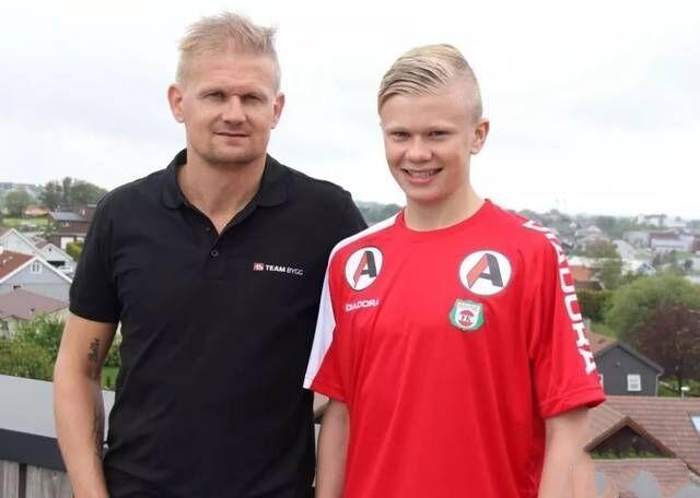 赵柏清半场10分钟4犯，下半场能否强势反弹？（赵柏清半场仅10分钟便背4犯，下半场能否触底反弹？）