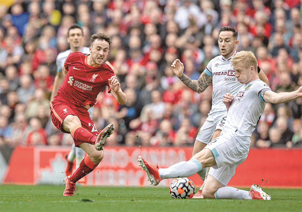 底蕴！单探花绿军本季场均16记三分联盟第一 进攻效率122联盟第二（探花领衔的绿军场均命中16记三分居联盟第一，进攻效率122位列第二）