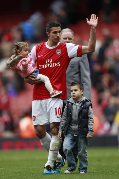 泰山队海口开启冬训，三名新星缺席国足集训（泰山队海口开启冬训，三小将无缘国足集训）