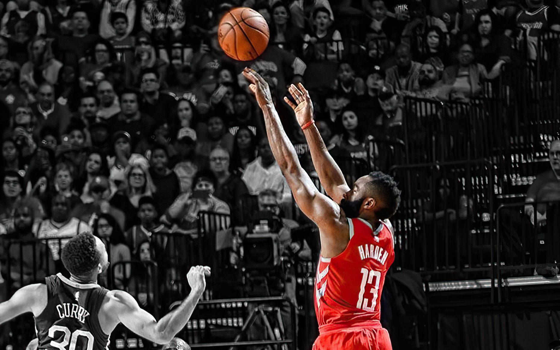 体坛记忆｜库里致敬爱德华兹，在投进三分之后库里看向了爱德华兹（体坛记忆｜库里三分命中后看向爱德华兹致敬）