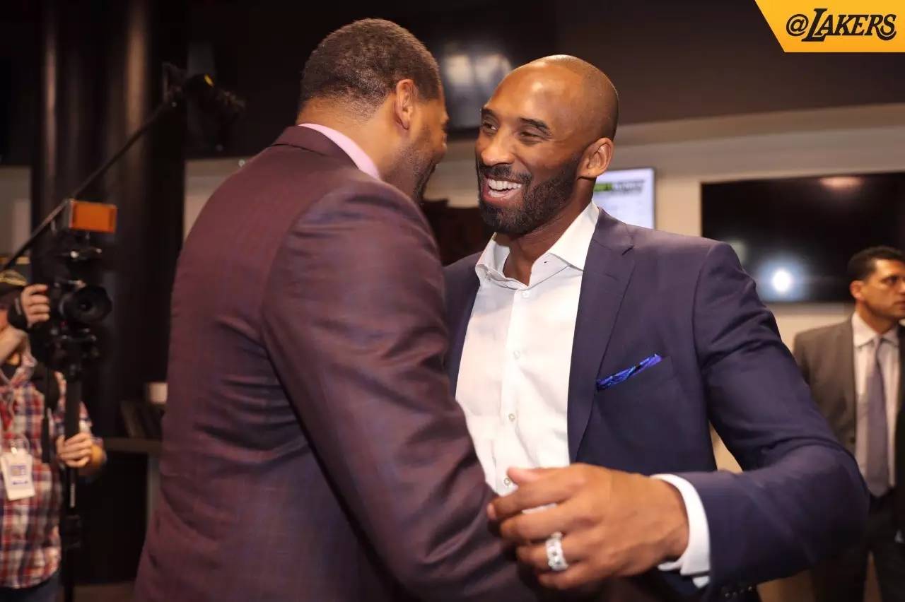 库蒂尼奥：利物浦对阵国米谁犯错更少谁就赢；齐沃确实是领袖（库蒂尼奥：利物浦战国米少失误者将胜 齐沃确是球队领袖）