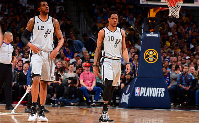 不莱梅体育总监：目前我们尚未就提前结束租借与博尼费斯沟通（不莱梅体育总监称：尚未就提前终止租借事宜与博尼费斯沟通）