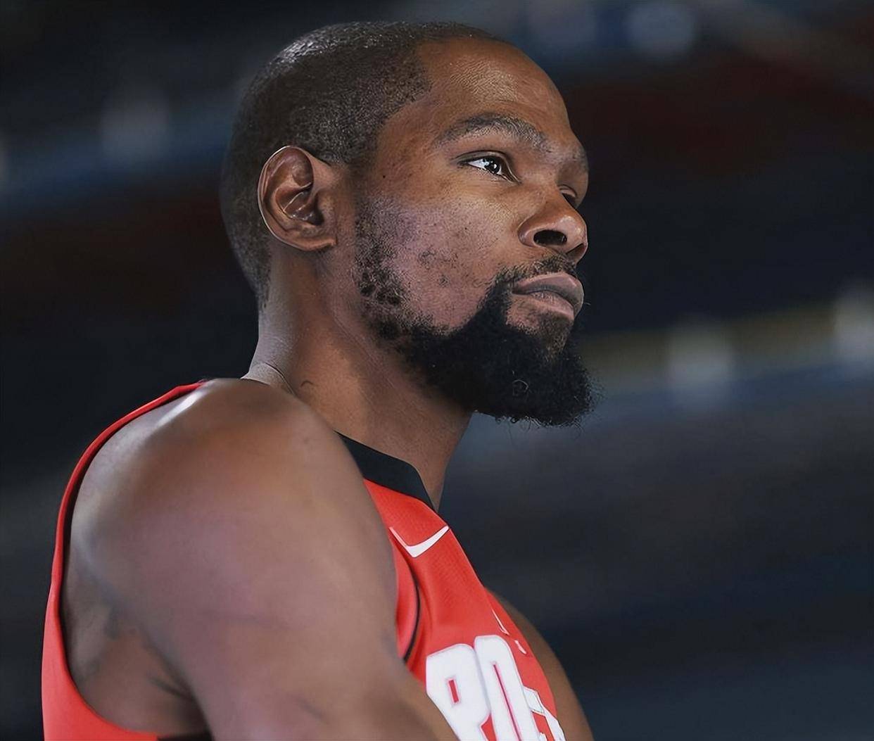 伊涅斯塔：会想念踢球的时光；进巴萨一线后每天都会观察哈维（伊涅斯塔：会怀念踢球岁月；升入巴萨一队后每日观察哈维）