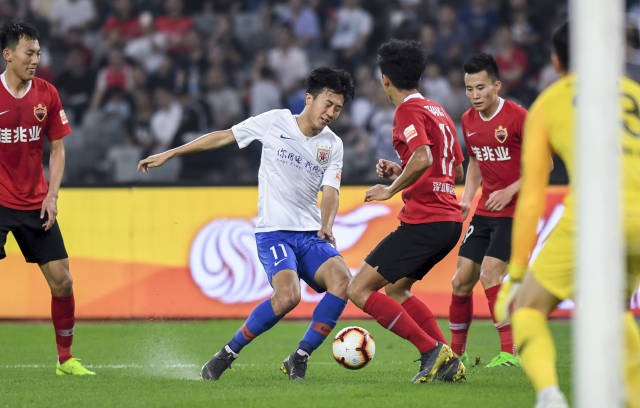 阿迪将发布多款国家队复刻球衣：德国致敬7-1，阿根廷梦回2006（阿迪即将推出多款国家队复刻球衣：德国致敬7-1之夜，阿根廷重温2006）