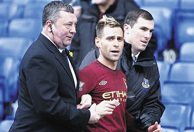 神锋，帕罗特11月2场世预赛打入5球帮助爱尔兰挺进附加赛（神锋帕罗特11月两场世预赛轰下5球，助爱尔兰闯入附加赛）