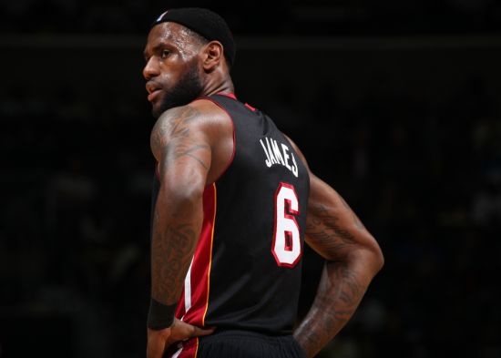 德转评年度最佳前锋：登贝莱、哈兰德、凯恩、姆巴佩入围（德转年度最佳前锋候选名单：姆巴佩、哈兰德、凯恩、登贝莱入选）