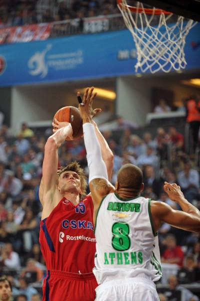 利物浦有望签下格伊，皇家马德里退出竞争，罗德里戈也成潜在目标。（皇马退出争夺，利物浦有望引进格伊，罗德里戈成备选目标）