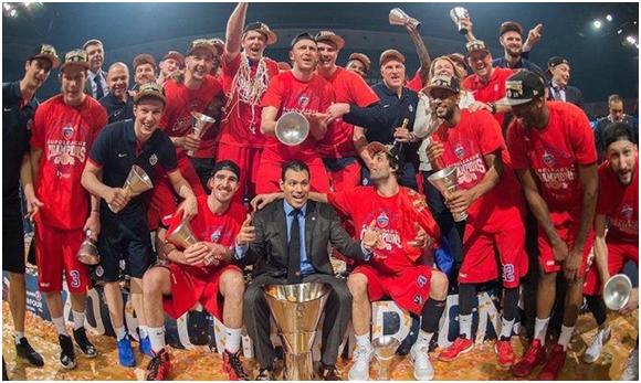 哈兰德本赛季出战20场中18场破门进32球，仅维拉、热刺对其零封（哈兰德本季20战斩32球、18场建功，仅维拉和热刺能将其零封）