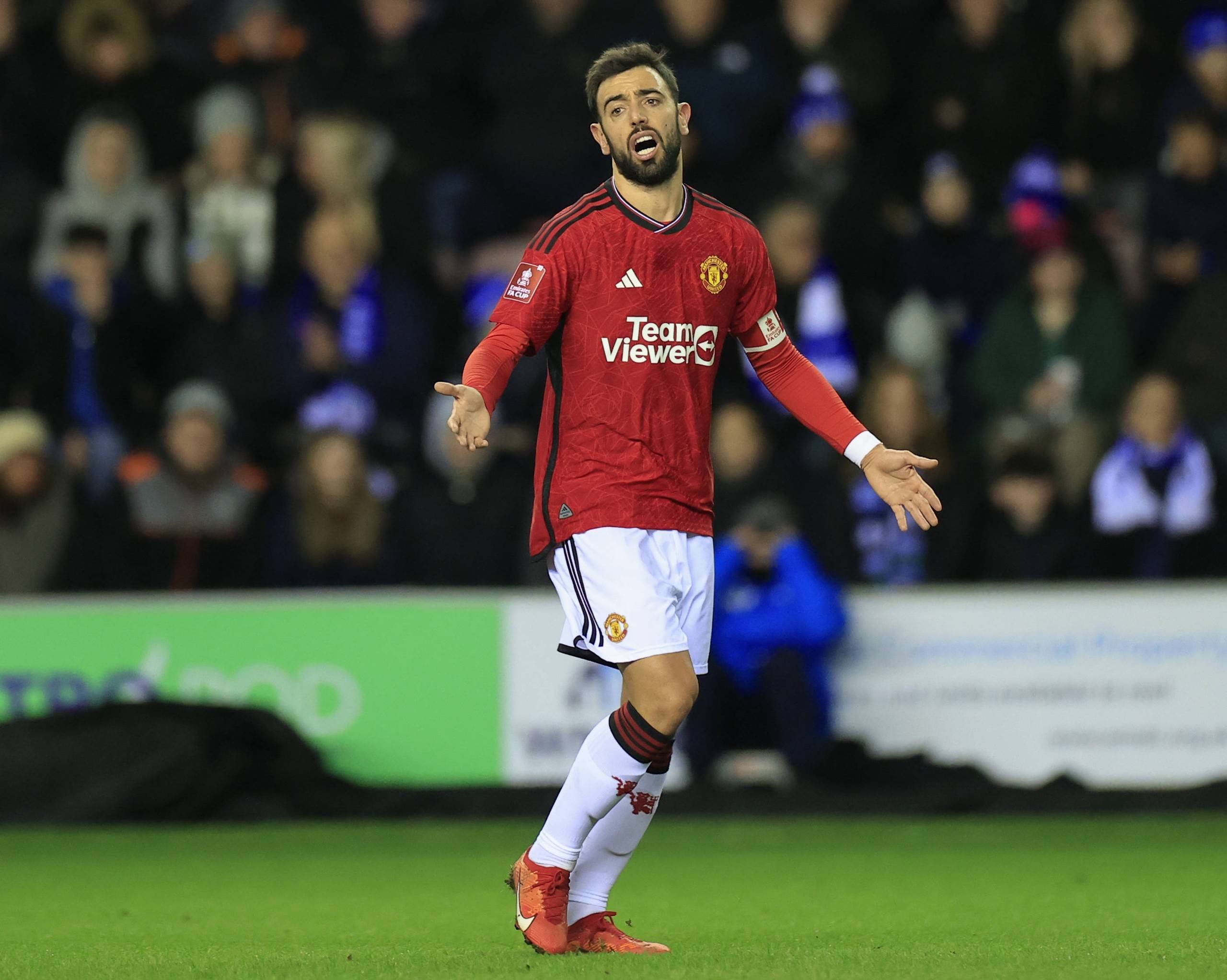 新疆阿图什杯11月15日开幕，艾菲尔丁担任喀什库克兰队主教练（11月15日新疆阿图什杯启幕，艾菲尔丁执教喀什库克兰队）