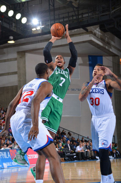 英超战报：曼联客场战胜埃弗顿,（英超：曼联客场力克埃弗顿）